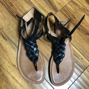 Nurture Strap Sandals